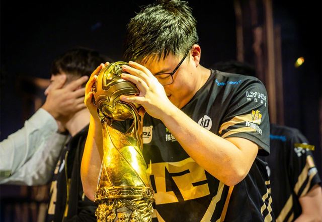 电竞明星Uzi因糖尿病退役，年轻人该如何防治？