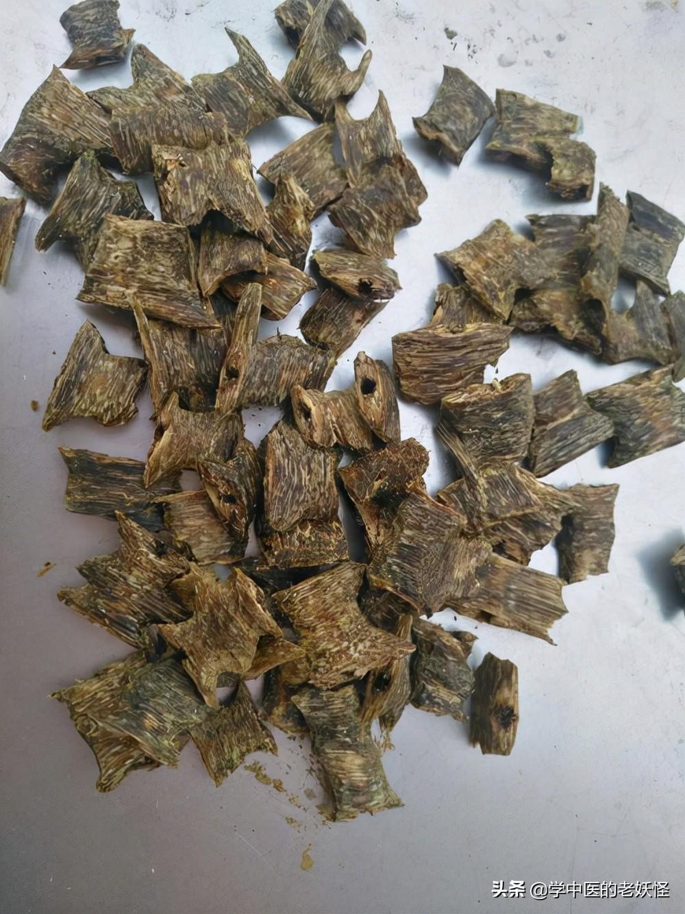 沉香的作用与功效（行气止痛，温中止呕）