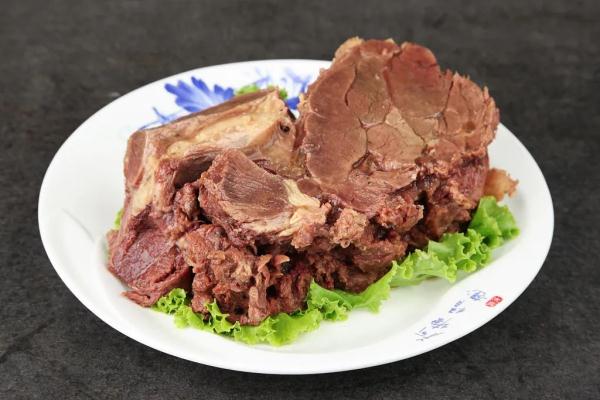 驴肉的功效与作用（具有很高的营养价值）