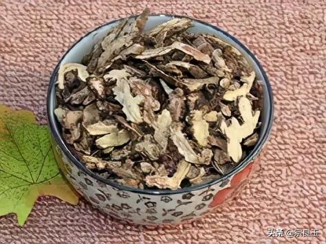 仙灵脾的功效与作用（利小便，益气力，强志）