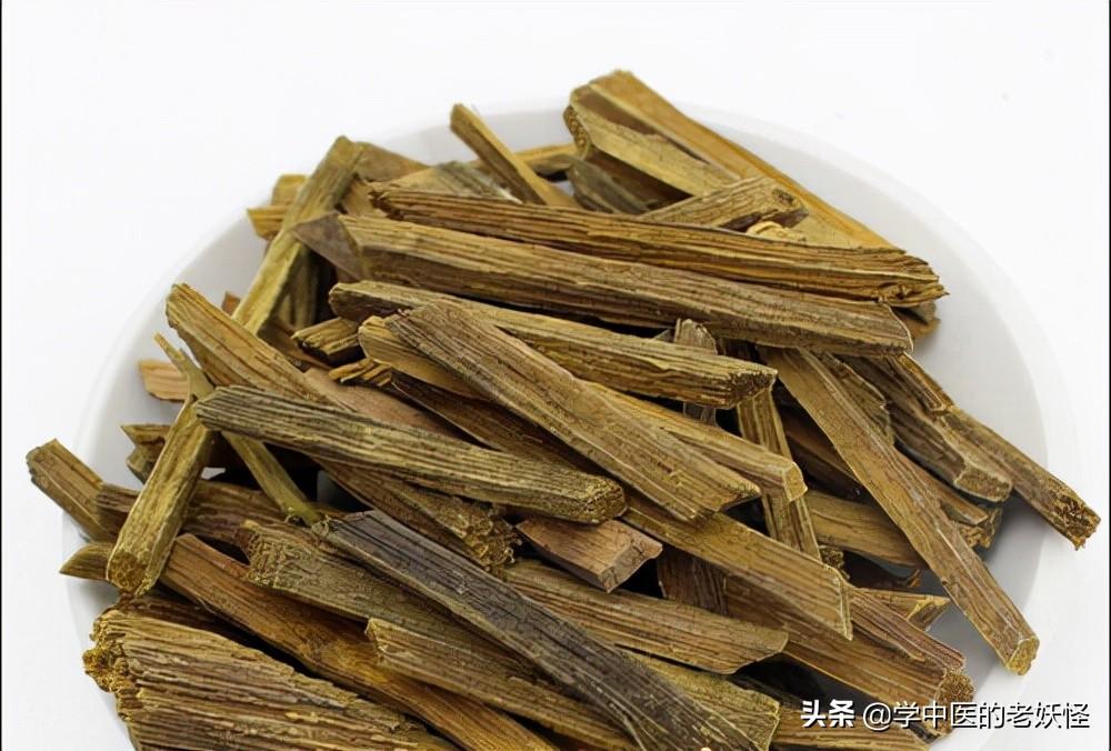 沉香的作用与功效（行气止痛，温中止呕）