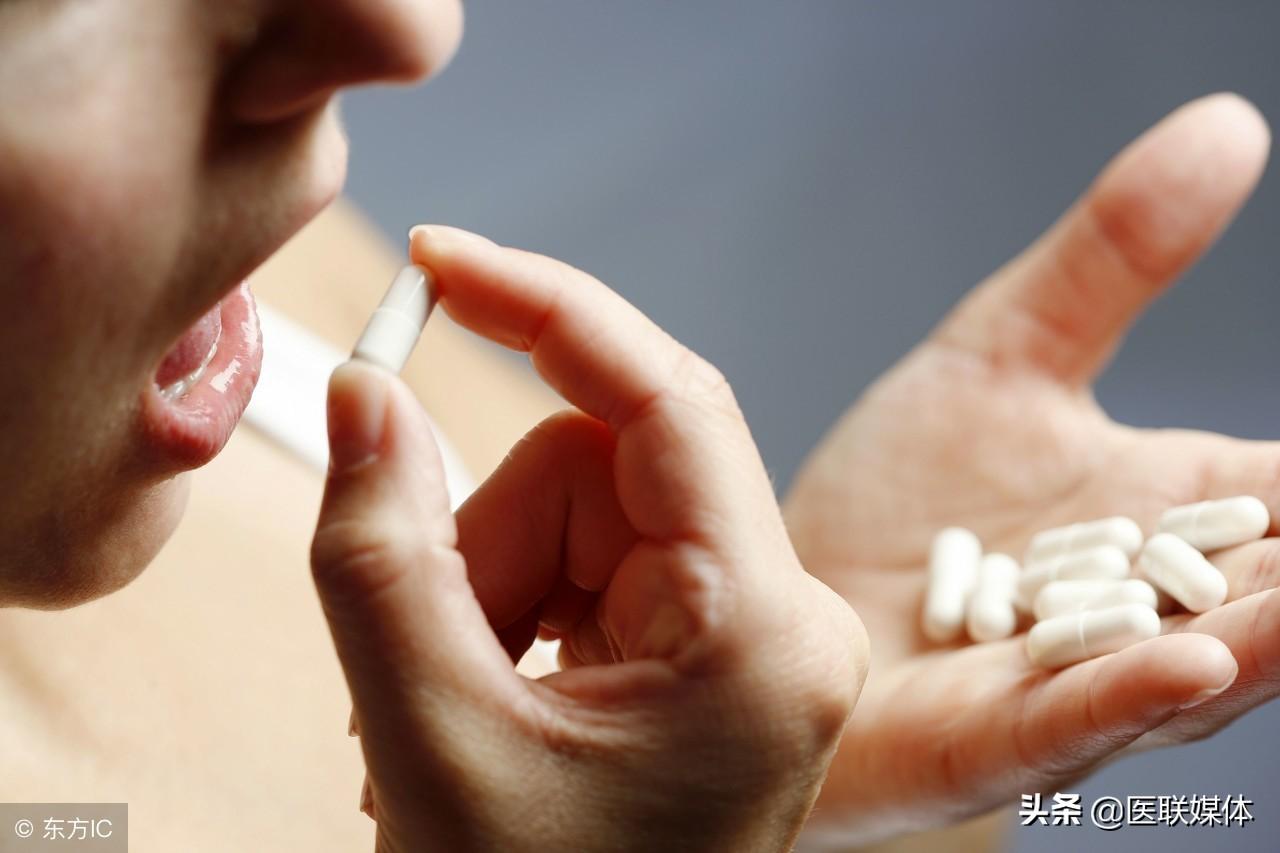 过敏性紫癜怎么治疗，过敏性紫癜的症状有哪些？