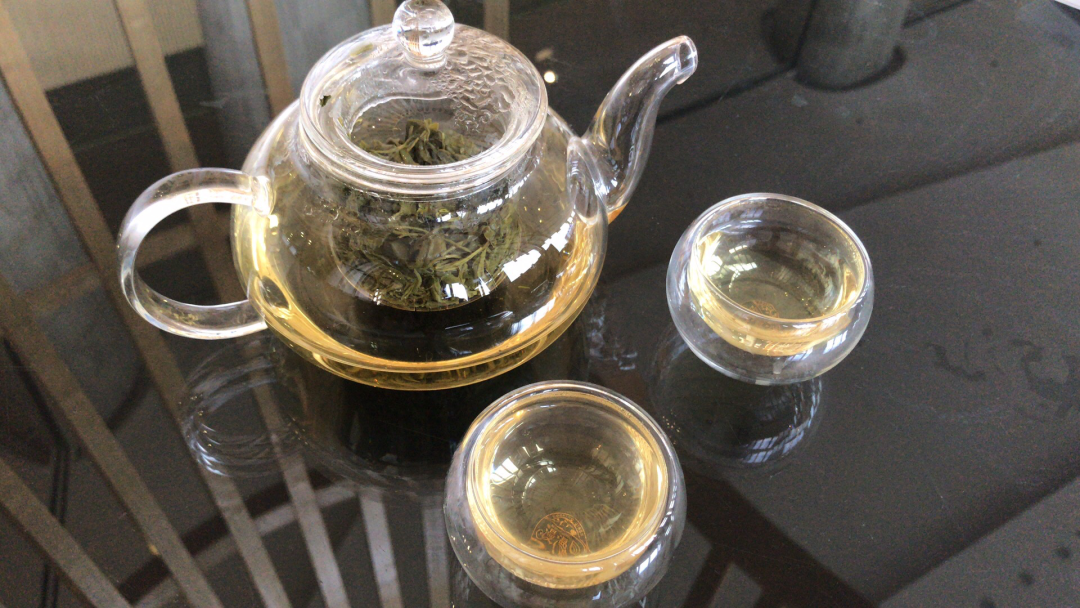 吃药可以喝茶吗，吃这5种药物千万不要喝茶！