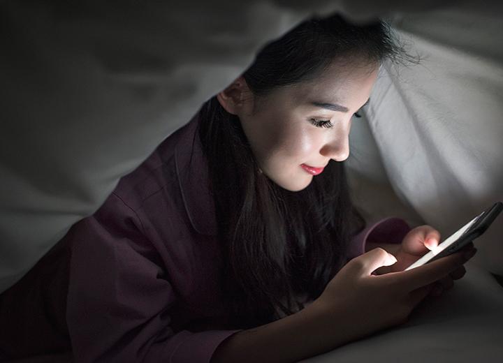 口干舌燥是怎么回事，请注意4个原因！