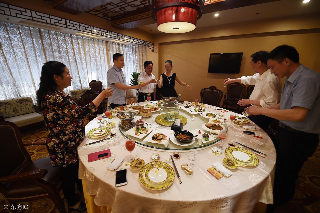 喝酒后胃难受怎么办，这4个小窍门来帮忙