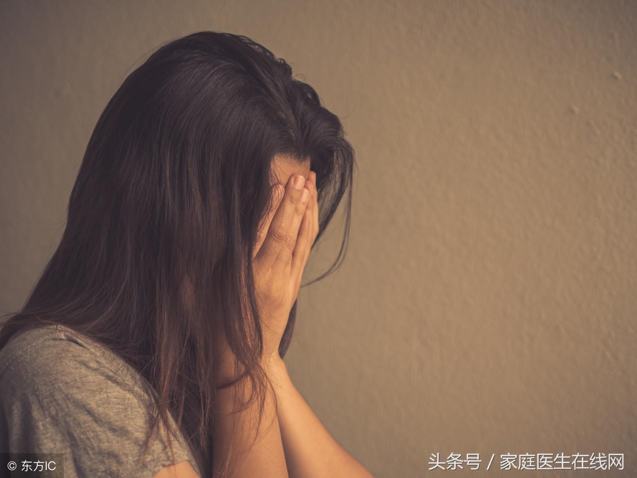 心理抑郁怎么办，4个开导方法，解除“心理危机”