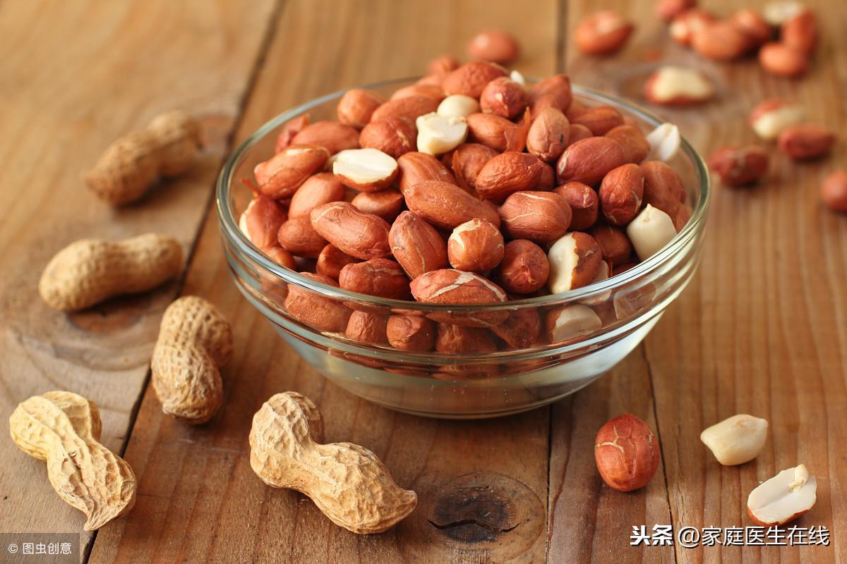 吃什么可以丰胸，多吃7种食物，脱离“飞机坪”！