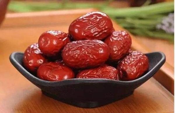 胃病吃什么食物好，六种常见食物来帮忙