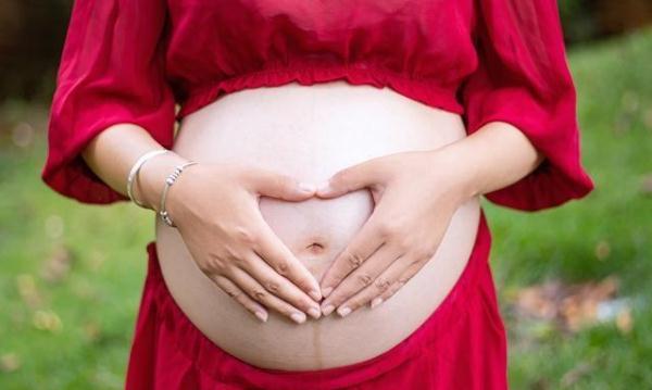 孕妇都不能吃什么，这4类食物不要吃
