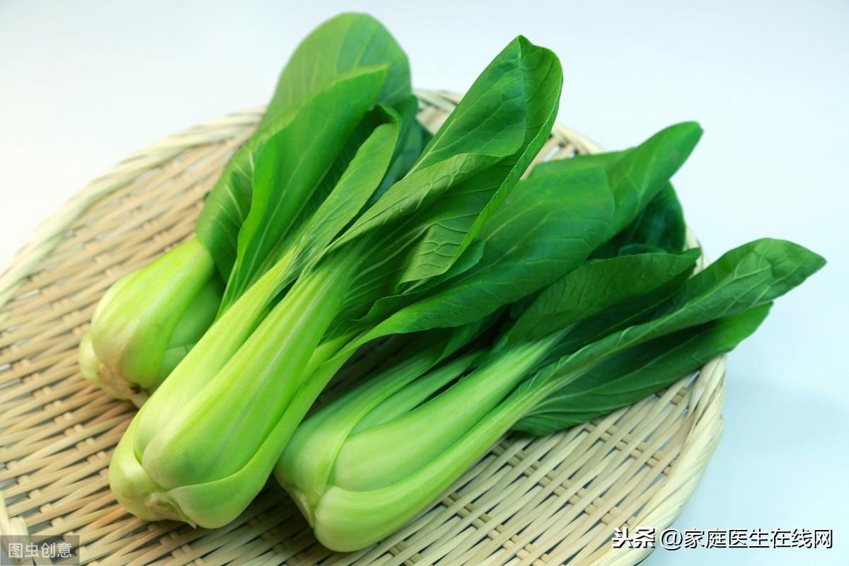老年斑怎么形成的，延缓老年斑发生的2个方法