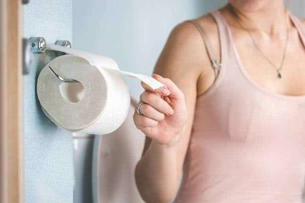 女性尿道感染的症状，怎样预防和治疗