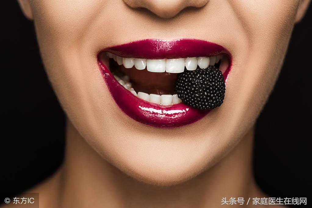 嘴唇发黑是什么原因，与这6件事有关，别忽视