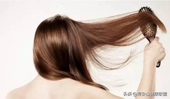 斑秃的原因，3种原因对症治疗