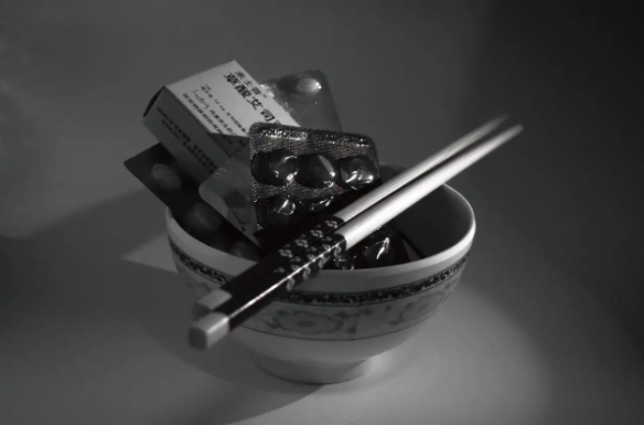 抑郁症的治疗方法，治疗要从五方面入手