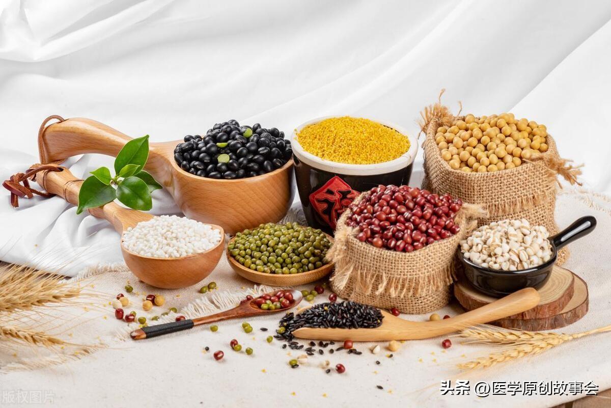 预防癌症吃什么好，导致癌症的食物有哪些