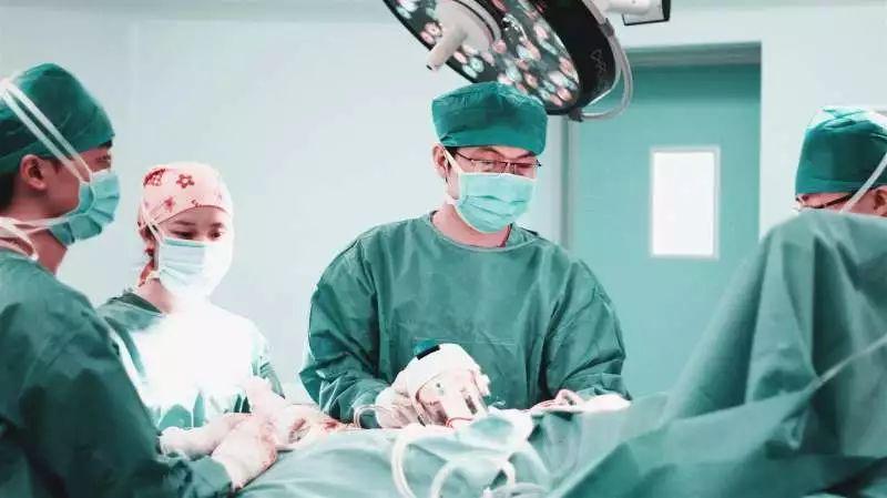 手指关节疼痛的原因，这4个诱因常被忽视
